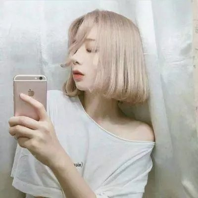 好莱坞诈骗女王